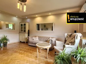 Mieszkanie trzypokojowe 74,00 m², Staszów, Hugo Kołłątaja, Sprzedaż
