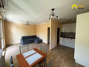 Mieszkanie trzypokojowe 48,90 m², Rybnik, Budowlanych, Wynajem