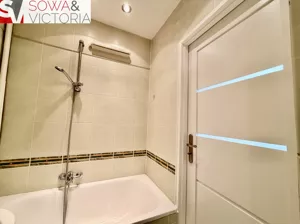 Mieszkanie czteropokojowe 57,00 m², Wałbrzych, Sprzedaż