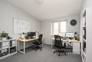 Biuro 42,00 m², Rzeszów, Henryka Jakuba Kreczmera, Wynajem