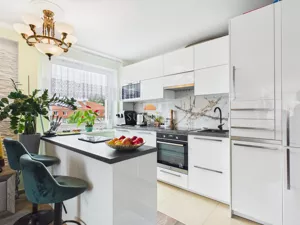 Mieszkanie trzypokojowe 72,40 m², Kołobrzeg, Trzebiatowska, Sprzedaż