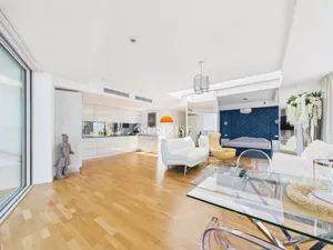 Mieszkanie trzypokojowe 244,00 m², Kołobrzeg, Wschodnia, Sprzedaż