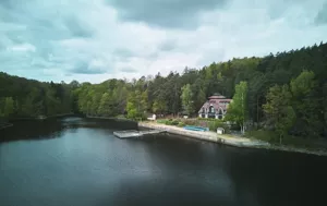 Dom inny 90,00 m², Leśna, OW Złoty Sen, Sprzedaż
