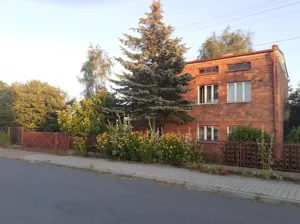 Dom wolnostojący 200,00 m², Lututów, Sprzedaż