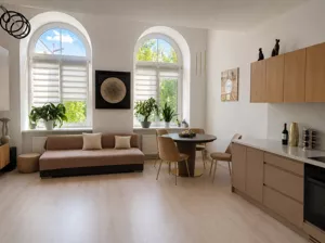 Mieszkanie dwupokojowe 49,00 m², Łódź, Polesie, 1 Maja, Sprzedaż