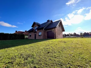 Dom wolnostojący 200,00 m², Siedliska, Sprzedaż