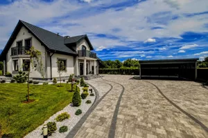 Dom wolnostojący 190,00 m², Jasionka, Sprzedaż