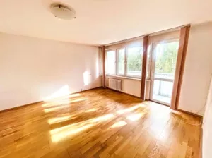 Mieszkanie dwupokojowe 45,63 m², Warszawa, Bielany, Renesansowa, Sprzedaż