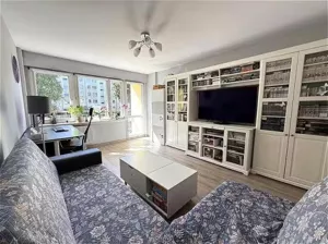 Mieszkanie trzypokojowe 57,90 m², Katowice, Bogucice, ks. Franciszka Ścigały, Sprzedaż