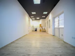 Lokal użytkowy 45,00 m², Tarnów, Wynajem