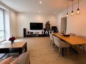 Mieszkanie dwupokojowe 82,37 m², Pabianice, Sprzedaż