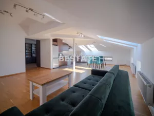 Mieszkanie trzypokojowe 78,00 m², Tarnów, Sprzedaż