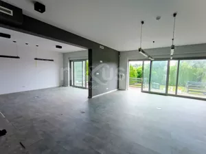 Lokal użytkowy 5 627,66 m², Skarszyn, Wynajem