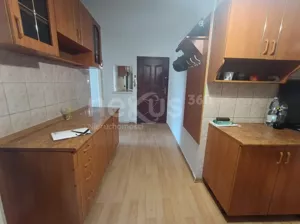 Mieszkanie czteropokojowe 62,00 m², Oleśnica, Sprzedaż