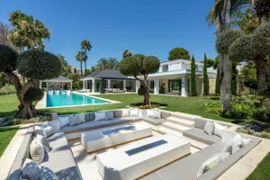 Domy R5074669 Nueva Andalucia