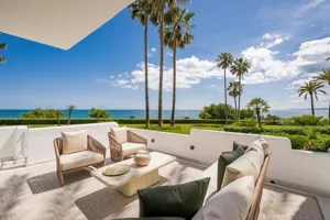 Mieszkanie trzypokojowe 147,00 m², Hiszpania, Estepona, Sprzedaż