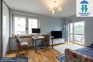 Mieszkanie trzypokojowe 68,65 m², Kraków, Dębniki, Ruczaj, Czerwone Maki, Sprzedaż