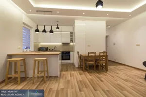 Mieszkanie trzypokojowe 61,00 m², Kraków, Stare Miasto, Śródmieście, Rakowicka, Wynajem
