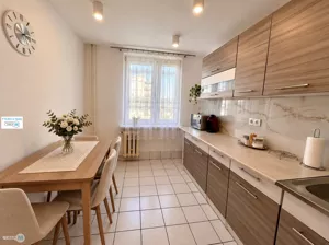 Mieszkanie trzypokojowe 55,73 m², Kielce, Centrum, Sprzedaż