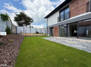 Mieszkanie trzypokojowe 84,25 m², Wola Kopcowa, Sprzedaż