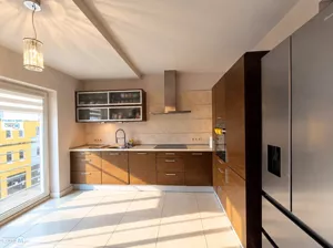 Mieszkanie pięciopokojowe 131,37 m², Kielce, Na Stoku, Sprzedaż