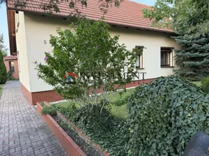 Dom 357,14 m², Kędzierzyn-Koźle, Orkana, Sprzedaż