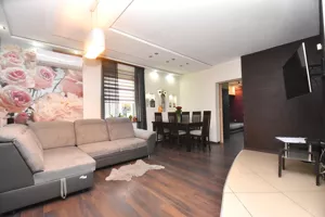Mieszkanie czteropokojowe 86,00 m², Zdzieszowice, Korfantego, Sprzedaż