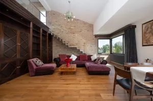 Dwupoziomowy apartament z antresolą | Wola Justowska