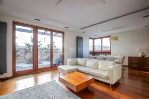 Mieszkanie dwupokojowe 62,24 m², Kraków, Dębniki, Czerwone Maki, Wynajem