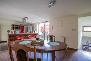 Mieszkanie czteropokojowe 65,00 m², Nowy Targ, Kolejowa, Wynajem