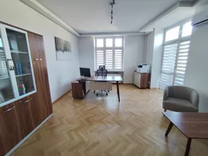 Pokój biurowy/lokal na kancelarię