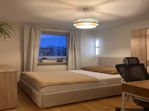 2 pokoje po remoncie z balkonem, garażem i komórką lok