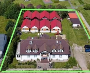 Dom wolnostojący 500,00 m², Jarosławiec, Za Lasem, Sprzedaż