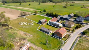 Dom wolnostojący 250,00 m², Milew, Sprzedaż