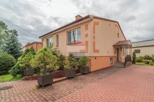 Dom wolnostojący 85,00 m², Zwoleń, Romualda Traugutta, Sprzedaż