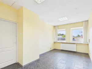 Biuro 16,00 m², Nowy Targ, Ludźmierska, Wynajem