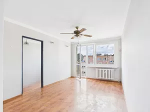 Mieszkanie czteropokojowe 56,00 m², Sławno, Adama Mickiewicza, Sprzedaż
