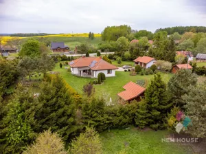 Dom wolnostojący 204,39 m², Garzewo, Sprzedaż