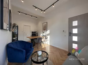 Lokal użytkowy 18,50 m², Mikołajki, Plac Wolności, Wynajem