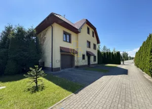 Domy 271/13327/ODW Bielany Wrocławskie