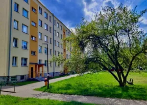 Mieszkanie trzypokojowe 50,80 m², Jelenia Góra, Cieplice Śląskie-Zdrój, Dwudziestolecia, Sprzedaż
