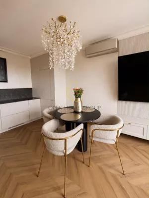 Mieszkanie trzypokojowe 72,10 m², Dzierżoniów, Janusza Korczaka, Sprzedaż