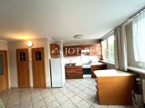 Mieszkanie trzypokojowe 54,10 m², Wrocław, Krzyki-Partynice, Krzyki, Komandorska, Wynajem