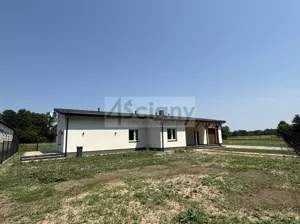Dom wolnostojący 136,98 m², Arciechów, Sprzedaż