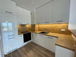 Mieszkanie trzypokojowe 56,00 m², Żory, Aleja Wojska Polskiego, Wynajem
