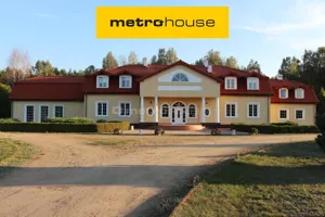 Dom wolnostojący 700,00 m², Przepitki, Sprzedaż