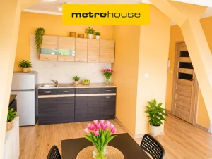 Mieszkanie jednopokojowe 24,72 m², Jelenia Góra, Elewów, Sprzedaż