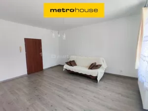 Mieszkanie jednopokojowe 29,93 m², Głuszyca, Grunwaldzka, Sprzedaż