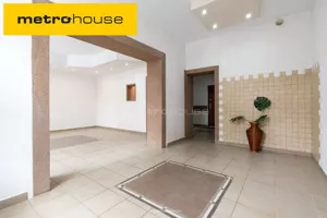 Mieszkanie dwupokojowe 56,00 m², Biskupiec, Aleja Broni, Sprzedaż