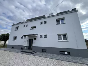 Mieszkanie dwupokojowe 53,53 m², Uwieliny, Osiedlowa, Sprzedaż